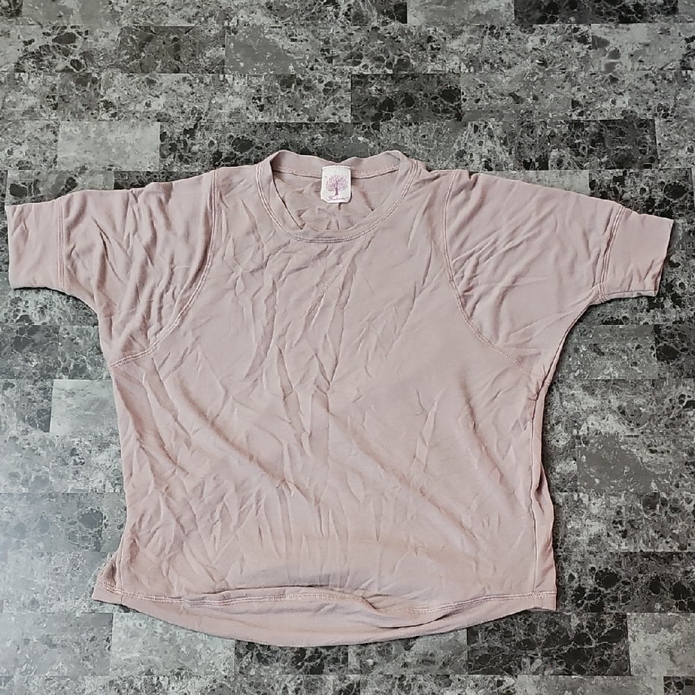 Freeloader Top